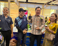 รองผู้ว่าราชการจังหวัดฯ เป็นประธาน เปิดงาน เทศกาลหอยนางรม สิ ... พารามิเตอร์รูปภาพ 16