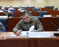 ผวจ.สุราษฎร์ธานี ประชุมคณะกรรมการพิจารณาจัดเก็บอากรนกอีแอ่นจ ... พารามิเตอร์รูปภาพ 4
