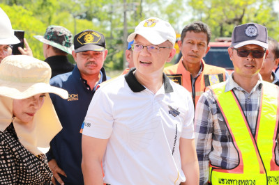 ผู้ว่าราชการจังหวัดสุราษฎร์ธานี เร่งสำรวจและหาแนวทางแก้ไขปัญ ... พารามิเตอร์รูปภาพ 1