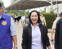 ผู้ว่าฯ สุราษฎร์ธานี ลงพื้นที่ตรวจเยี่ยมหน่วยเลือกตั้งนายกเท ... พารามิเตอร์รูปภาพ 11