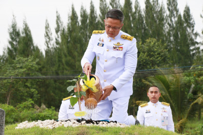 ผู้ว่าฯ สุราษฎร์ธานี นำข้าราชการและพุทธศาสนิกชนทุกหมูเหล่า ป ... พารามิเตอร์รูปภาพ 1