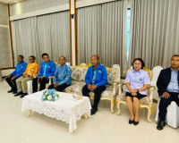 รองผู้ว่าราชการจังหวัดสุราษฎร์ธานี ประธานในพิธีปิดและมอบเกีย ... พารามิเตอร์รูปภาพ 2