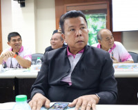 รองผู้ว่าราชการจังหวัดสุราษฎร์ธานี เป็นประธานการประชุมเพื่อพ ... พารามิเตอร์รูปภาพ 7