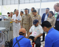 มูลนิธิขาเทียมฯ ร่วมกับจังหวัดสุราษฎร์ธานี จัดโครงการออกหน่ว ... พารามิเตอร์รูปภาพ 12