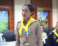 รองผู้ว่าราชการจังหวัดสุราษฎร์ธานี ให้การต้อนรับผู้สำเร็จการ ... พารามิเตอร์รูปภาพ 4