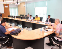 รองผู้ว่าราชการจังหวัดสุราษฎร์ธานี เข้าประชุมร่วมกับส่วนราชก ... พารามิเตอร์รูปภาพ 6