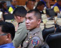 จังหวัดสุราษฎร์ธานีประชุมคณะกรรมการรักษาความมั่นคงและความสงบ ... พารามิเตอร์รูปภาพ 12