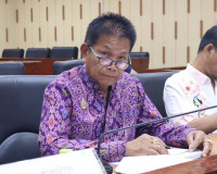 รองผู้ว่าราชการจังหวัดสุราษฎร์ธานี เป็นประธานการประชุม คณะกร ... พารามิเตอร์รูปภาพ 3