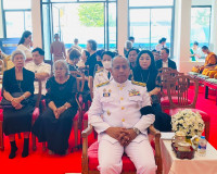 รองผู้ว่าราชการจังหวัดสุราษฎร์ธานี เป็นประธานในพิธีพระราชทาน ... พารามิเตอร์รูปภาพ 1