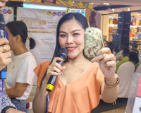 จังหวัดสุราษฎร์ธานีจัดงานมหกรรม OTOP เมืองคนดี กระตุ้นเศรษฐก ... พารามิเตอร์รูปภาพ 6