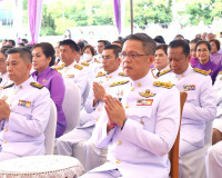 จังหวัดสุราษฎร์ธานี จัดพิธีทำบุญตักบาตร เนื่องในโอกาสวันเฉลิ ... พารามิเตอร์รูปภาพ 5