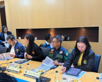 รองผู้ว่าราชการจังหวัดฯ เข้าร่วมการประชุมกับคณะกรรมาธิการการ ... พารามิเตอร์รูปภาพ 5