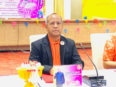 รองผู้ว่าราชการจังหวัดสุราษฎร์ธานี เป็นประธานการนำเสนอผลการด ... พารามิเตอร์รูปภาพ 1