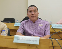 รองผู้ว่าราชการจังหวัดสุราษฎร์ธานี เป็นประธานในการประชุมคณะท ... พารามิเตอร์รูปภาพ 3