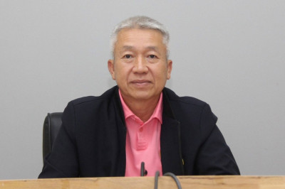 รองผู้ว่าราชการจังหวัดสุราษฎร์ธานี เป็นประธานการประชุมคณะกรร ... พารามิเตอร์รูปภาพ 1