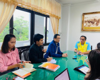รองผู้ว่าราชการจังหวัดสุราษฎร์ธานีให้การต้อนรับ คณะสถาบันวิจ ... พารามิเตอร์รูปภาพ 4