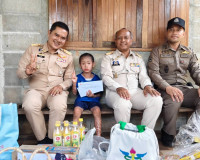 รองผู้ว่าราชการจังหวัดสุราษฎร์ธานี เป็นประธานในการลงพื้นที่ต ... พารามิเตอร์รูปภาพ 12