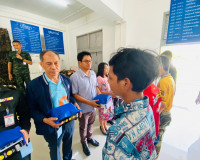 รองผู้ว่าราชการจังหวัดสุราษฎร์ธานี ประธานในพิธีปิดและมอบวุฒิ ... พารามิเตอร์รูปภาพ 12