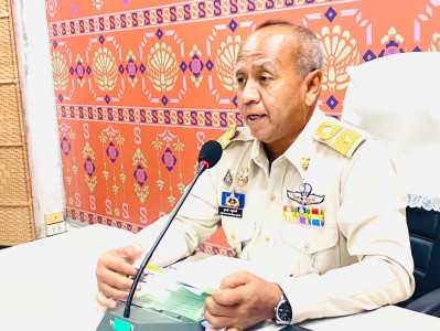 รองผู้ว่าราชการจังหวัดสุราษฎร์ธานี เป็นประธานการประชุมคณะทำง ... พารามิเตอร์รูปภาพ 1