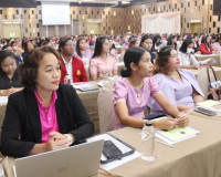 รองผู้ว่าราชการจังหวัดสุราษฎร์ธานี เป็นประธานในพิธีเปิดการปร ... พารามิเตอร์รูปภาพ 4
