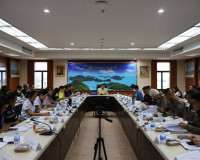 รองผู้ว่าราชการจังหวัดฯ เป็นประธานการประชุมคณะกรรมการและคณะท ... พารามิเตอร์รูปภาพ 14