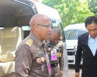 รองผู้ว่าฯ สุราษฎร์ธานีต้อนรับหน่วยราชการในพระองค์และคณะกรรม ... พารามิเตอร์รูปภาพ 1