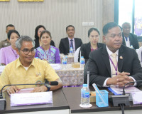 รองผู้ว่าฯ สุราษฎร์ธานีต้อนรับหน่วยราชการในพระองค์และคณะกรรม ... พารามิเตอร์รูปภาพ 8