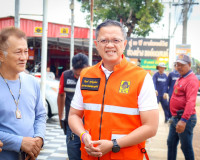 ผู้ว่าฯ สุราษฎร์ธานี ลงพื้นที่ตรวจเยี่ยม ให้กำลังใจการขุดลอก ... พารามิเตอร์รูปภาพ 1