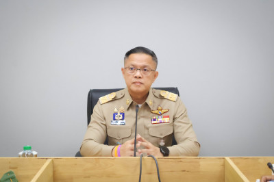 ผู้ว่าฯ สุราษฎร์ธานี ประชุมคณะกรรมการมูลนิธิส่งเสริมศาลหลักเ ... พารามิเตอร์รูปภาพ 1