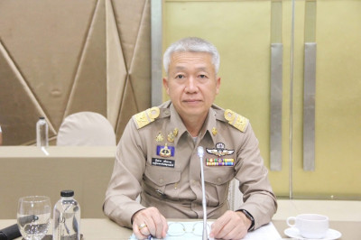 รองผู้ว่าราชการจังหวัดสุราษฎร์ธานี เป็นประธานประชุมคณะกรรมกา ... พารามิเตอร์รูปภาพ 1