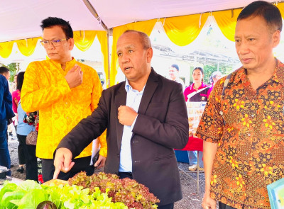 รองผู้ว่าราชการจังหวัดสุราษฎร์ธานี เป็นประธานคณะกรรมการพิจาร ... พารามิเตอร์รูปภาพ 1