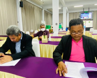 รองผู้ว่าราชการจังหวัดสุราษฎร์ธานี เป็นประธานการประชุมเลือกผ ... พารามิเตอร์รูปภาพ 6