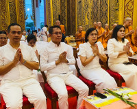 รองผู้ว่าราชการจังหวัดสุราษฎร์ธานี เป็นประธานในวันสำคัญทางพร ... พารามิเตอร์รูปภาพ 3