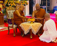 รองผู้ว่าราชการจังหวัดสุราษฎร์ธานี เป็นประธานในพิธีวันบูรพาจ ... พารามิเตอร์รูปภาพ 15