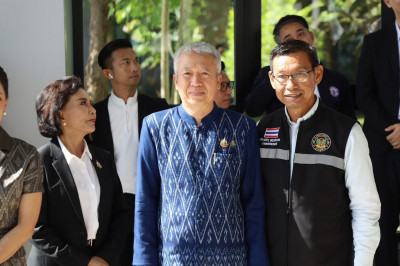 รองผู้ว่าราชการจังหวัดสุราษฎร์ธานี ให้การต้อนรับ ท่านเอกนัฏ  ... พารามิเตอร์รูปภาพ 1