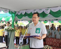 รองผู้ว่าราชการจังหวัดฯ เป็นประธานในกิจกรรมเทิดพระเกียรติเพื ... พารามิเตอร์รูปภาพ 4