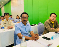 รองผู้ว่าราชการจังหวัดสุราษฎร์ธานี กล่าวต้อนรับคณะนักบริหารก ... พารามิเตอร์รูปภาพ 6