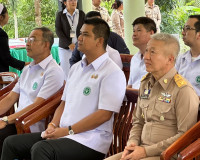 รองผู้ว่าราชการจังหวัดสุราษฎร์ธานี ให้การต้อนรับนายชัยชนะ เด ... พารามิเตอร์รูปภาพ 2