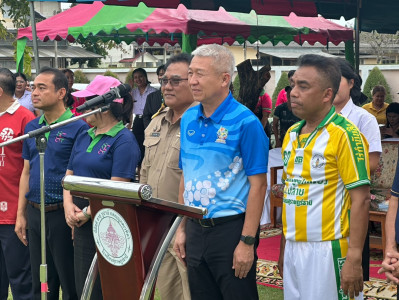 รองผู้ว่าราชการจังหวัดสุราษฎร์ธานี เป็นประธานเปิดงานการแข่งข ... พารามิเตอร์รูปภาพ 1