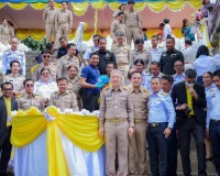 รองผู้ว่าราชการจังหวัดสุราษฎร์ธานี เป็นประธานพิธีปล่อยพันธุ์ ... พารามิเตอร์รูปภาพ 10