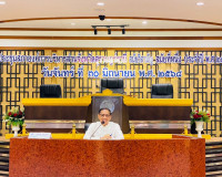 รองผู้ว่าราชการจังหวัดสุราษฎร์ธานี เป็นประธานในการประชุมการค ... พารามิเตอร์รูปภาพ 1