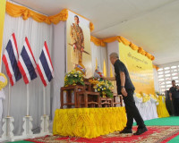 รองผู้ว่าราชการจังหวัดสุราษฎร์ธานี เป็นประธานเปิดโครงการคลิน ... พารามิเตอร์รูปภาพ 1