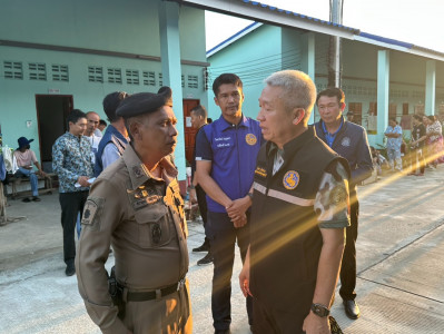 รองผู้ว่าราชการจังหวัดสุราษฎร์ธานี ลงพื้นที่ทำความเข้าใจกับช ... พารามิเตอร์รูปภาพ 1
