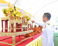 พสกนิกรจังหวัดสุราษฎร์ธานีทุกหมู่เหล่าพร้อมใจร่วมพิธีทำบุญตั ... พารามิเตอร์รูปภาพ 2