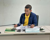 รองผู้ว่าราชการจังหวัดสุราษฎร์ธานี เป็นประธานประชุมคณะกรรมกา ... พารามิเตอร์รูปภาพ 4