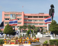 โรงพยาบาลสวนสราญรมย์ จ.สุราษฎร์ธานี จัดพิธีบวงสรวงพระบรมราชา ... พารามิเตอร์รูปภาพ 10