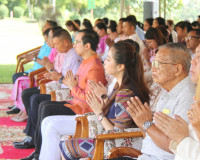 โรงพยาบาลสวนสราญรมย์ จ.สุราษฎร์ธานี จัดพิธีบวงสรวงพระบรมราชา ... พารามิเตอร์รูปภาพ 14