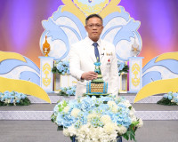 ผู้ว่าราชการจังหวัดสุราษฎร์ธานี นำหัวหน้าส่วนราชการ คณะกรรมก ... พารามิเตอร์รูปภาพ 1