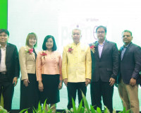 รองผู้ว่าราชการจังหวัดสุราษฎร์ธานี เป็นประธานเปิดงานแสดงสินค ... พารามิเตอร์รูปภาพ 5
