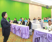 รองผู้ว่าราชการจังหวัดสุราษฎร์ธานี เป็นประธานเปิดการประชุมเช ... พารามิเตอร์รูปภาพ 5